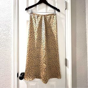 Golden Beige Cheetah Print Chic Midi Silky Skirt